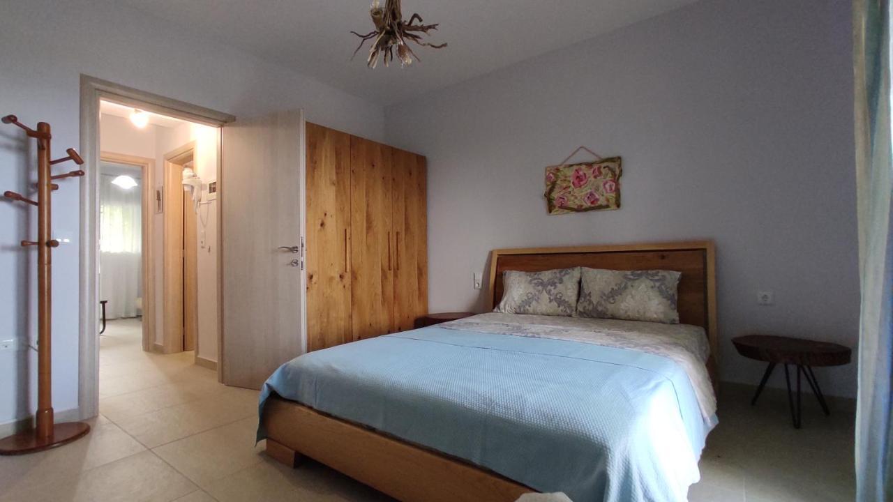 Asterias Maisonette & Apartments Kariani Bagian luar foto