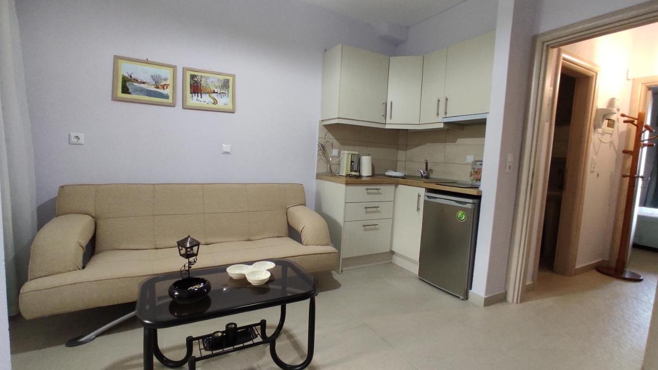 Asterias Maisonette & Apartments Kariani Bagian luar foto